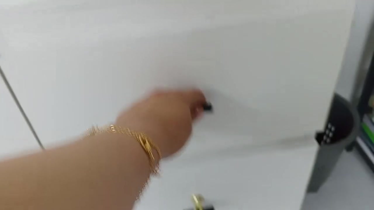 ميز  بدون مرايه  للبيع ب 70 وبي مجال،  جديد ونظيف 👌🏻


**إذا كنت صاحب هذا الإعلان وتريد حذفه لأي سبب، رجاءا أرسل رسالة إلى الدعم الفني**
