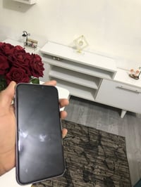 آيفون ١١ • ١٢٨ • شاشة مبدلة