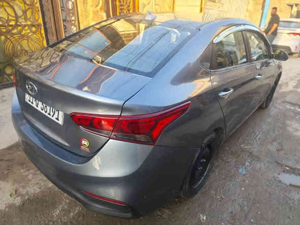 اكسنت ٢٠٢٠ وارد امريكي🇺🇸

ماشية 104 الف قابل للزيادة

 

*تفاصيل الحادث والسونار 

كاملة داخل الصور👇👇

رقم بغداد دولي 1️⃣1️⃣

محرك ١٦٠٠ دوش دبل نوزل 🦾

تبريد تدفئة كهربائيات كله شغال💯

صدر امامي خلفي جديد 💯

تحكمات ستيرن وكروز سرعة

كامرة خلفية وبلوتوث  

📍مكاني بغداد الشعب 📍

   💵((  السعر 118  ))💵

                ☎️☎️☎️☎️☎️☎️

     ‪0772 753 3450‬‏
