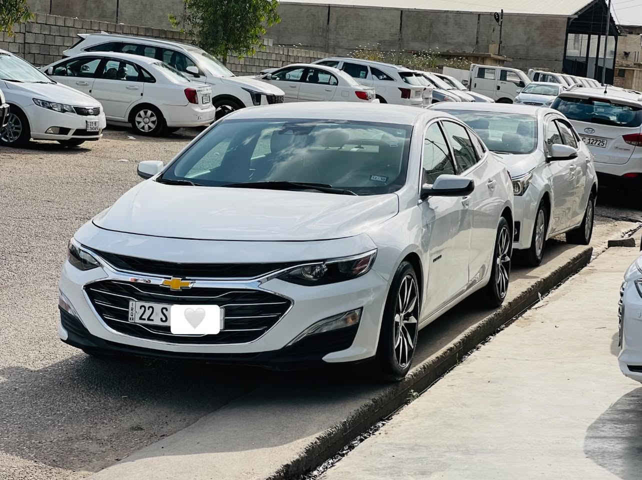 السلام عليكم مكلف بالنشر

 ماليبو موديل ٢٠٢٤
سيارة جديده ماشيه ١٧ m
ضرر قطعتين 
فول بصمه بدون سلايت
كشن كهرباء

مكان السياره موصل 
***********
***********
