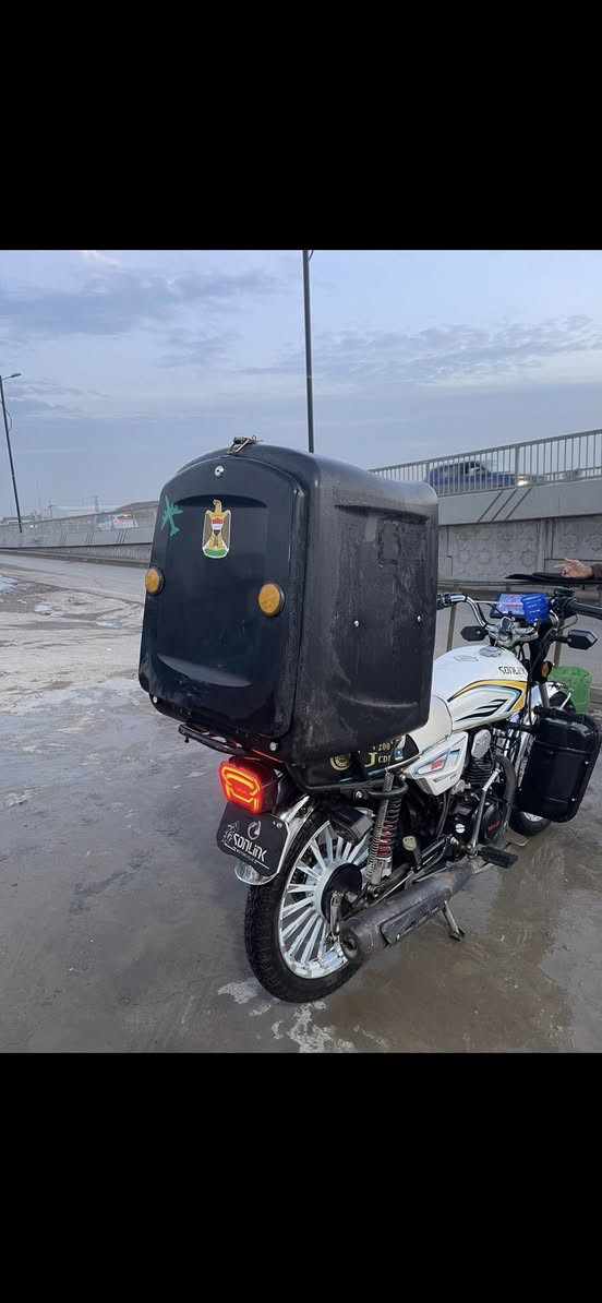 سلام عليكم يراني سونك 25  محرك 200 ضاغطه وزنجيل لمرغوب بدون رجه pcنضيفه كلش وماعوزها اي شي سعر 850 مكاني بغداد بسمايه أوراق كامله 
***********
