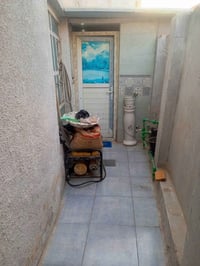 للإيجار • ١٠٠م • غرفتين