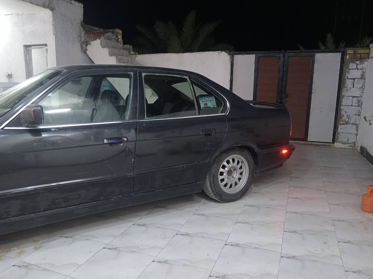 يالله جاهزه عله اخر حبايه. ٥٢٥ 
رقم دولي سنويه ل٣٠ بسمنه
تبريد ثلج قطعتين
بيه كتاب كفاله عامه ضربه وعيب شرعي
مصبوغه جماليه فقط
السعر ٣٨ جوه السوك
ناصريه غراف ***********
