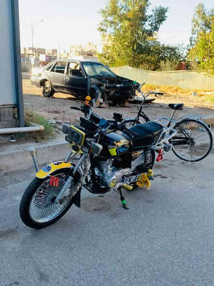 السلام عليكم دراجه مديل ٢٥ البيع الدراجه خير من الله مانقصها كلشي كهربائيات كلها شغاله دشبول شاشه 
مابيها اي نقص تجي شغل وتطلع عندي بس الويل الوره بي عواج فقط 
مكاني تكريت شارع الاربعين 
السعر 750 وبيها مجال  
وكلشي اكو بل سوك الحد يكسر بل سعر 
رقمي ***********
اتصل وبيك خير وتدلل
ملاحضه اذه مراوس ب ٢٤ بس كون نضيف هم يرهم
