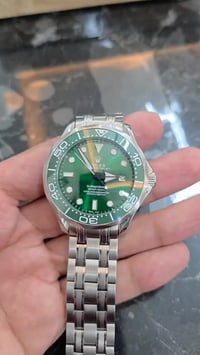 أوميگا سبمارين • مكينة ياباني • كيس غواصين