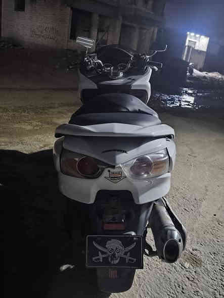 فورزا 0.10 للبيع
الدراجة نضيفة شوف عينكم بيها بس گلچ خلفي تعبان يسوي رجفه بالتحريك بس . الدراجة خير من الله
السعر مليون و200
مكاني بغداد الغزالية
رقمي ***********
