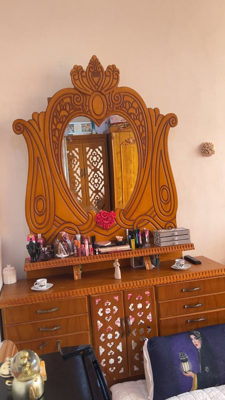 غرفه للبيع 
العنوان موصل 
السعر
700وبيه مجال بسيط


**إذا كنت صاحب هذا الإعلان وتريد حذفه لأي سبب، رجاءا أرسل رسالة إلى الدعم الفني**