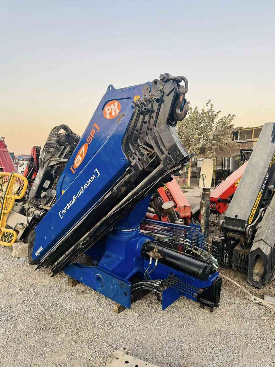 للبيع ١٧طن ٥سلايت كرين اوربي مامشتغل سعر٢٢٥$
(***********)(***********)
