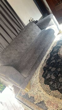 كنب مخزن • سرير • نظيف ٩٠٪