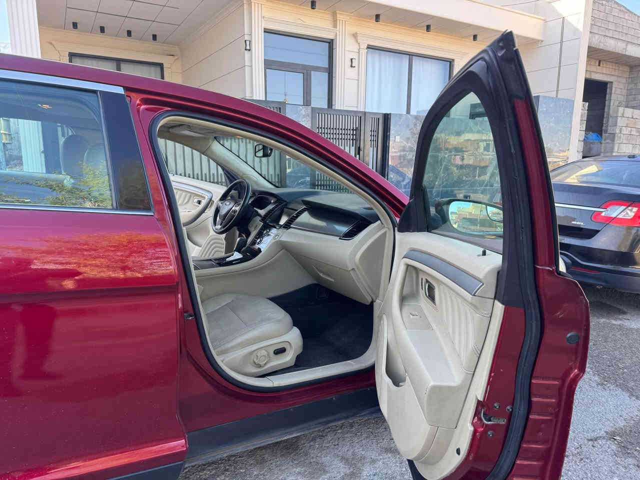 فۆرت تۆرۆس مۆدیل ٢٠١٤ فوول مواسفات 
بەس بەصمە نیە سنوی تاکو ٢٠٢٧ تازەیە
***********
*********** الرياض, السعودية
