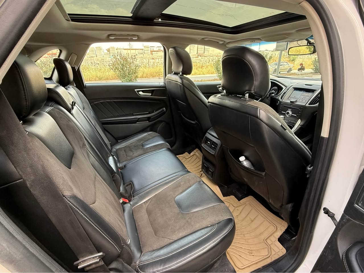 فورد ايدج 2017 ST سبورت 6 سلندر 2700  توين تيربو فول مواصفات 

بدون حادث تقريرها كليين تايتل ماشيه بامريكا 91 الف ميل حالياً 165 

حاليا بيها صبغ باب خلف السايق 

مكينه وكير بشرط مامفتوح وبضمان 

صدر وكهربائيات بشرط كلها بلاد 

مكانها سليمانيه 

للاستفسار عل خاص 

0770.     0010.     645

0750.      0046.    535.   

او واتساب موجود السليمانية, العراق
