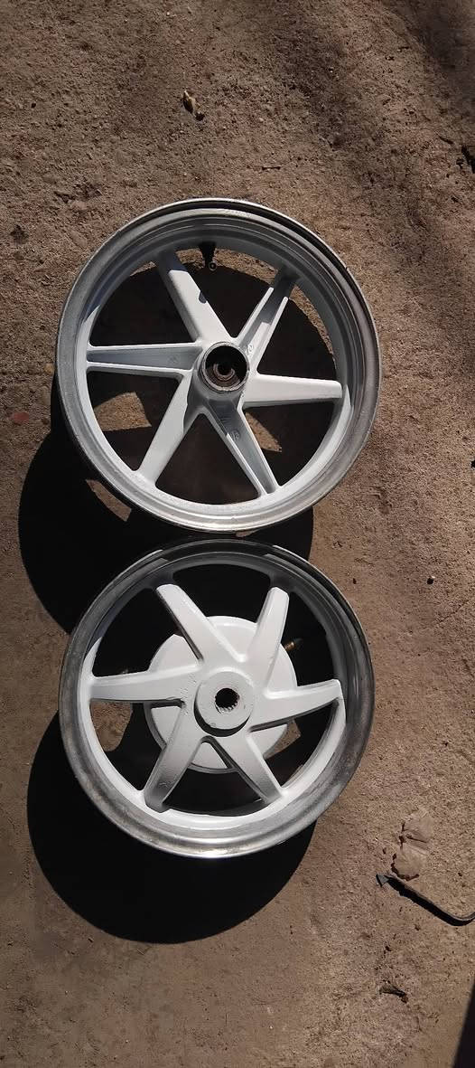 ويل نجمه اصلي للبيع نضيف مكاني زعفرنيه سعر خاص ***********
