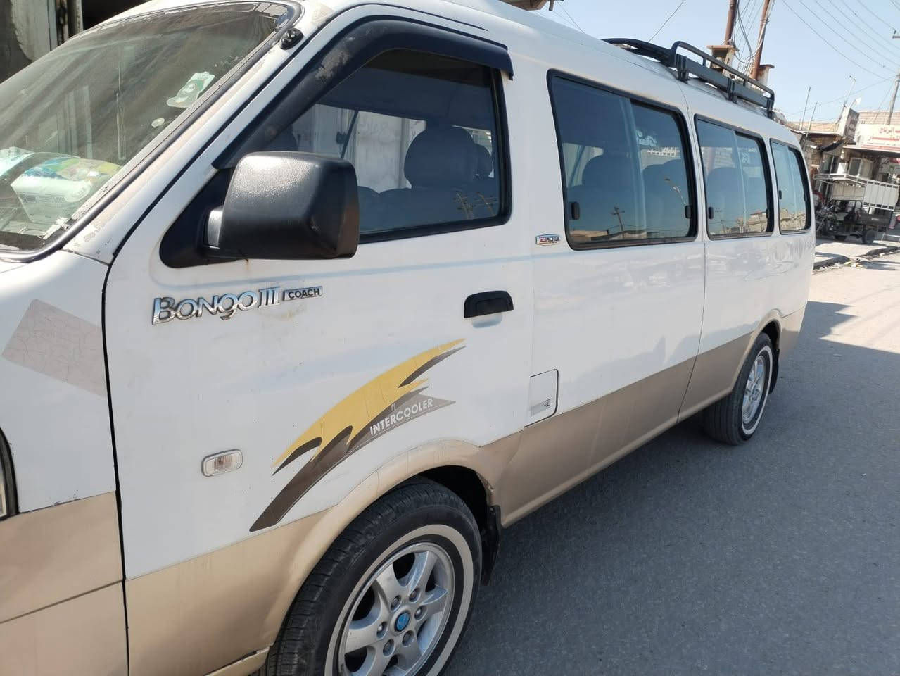 كيا منغولي مسكر 14 بااسمي رقم انكليزي سعرها 170 وبيها مجال ***********
