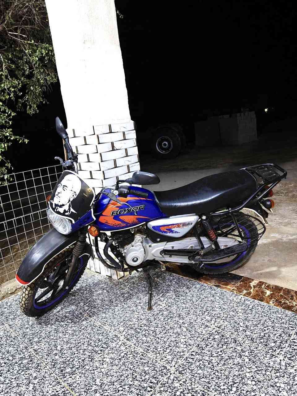 البيع بوكسر فحل 23مكفول من الفتح ولتبخير 
اوراق اصولي السعر 1550العنوان ميسان قلعت صالح
***********
