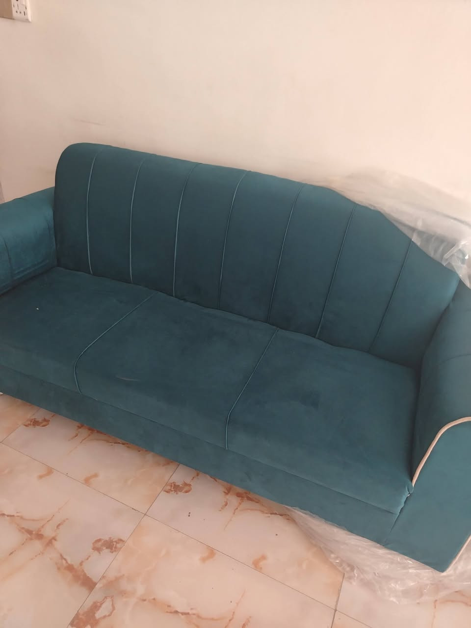 تخم جديد مامستخدم بعد بلكيس سبب البيع ستقبالي اكبر منه.. الشراي يتواصل عل حسابي خاص او الاتصال عل رقمي *********** عنواني كوت
