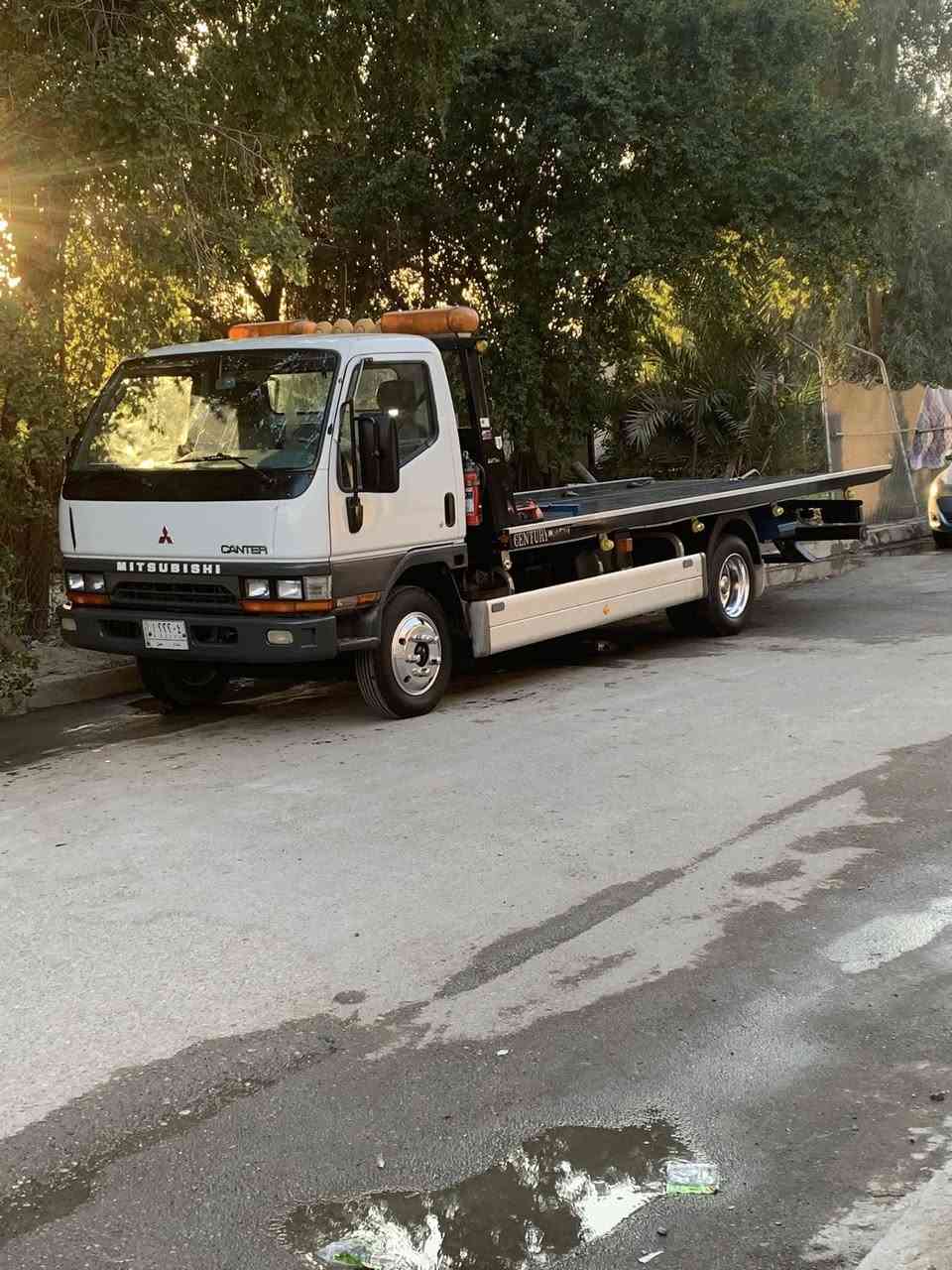 كنتر بزون موديل 2001 رقم دولي جديد سياره يسره بلاد خير من الله مكينه اكسن كير بدي مكان بغداد رقم هاتف *********** سعر 250 وبيها مجال
