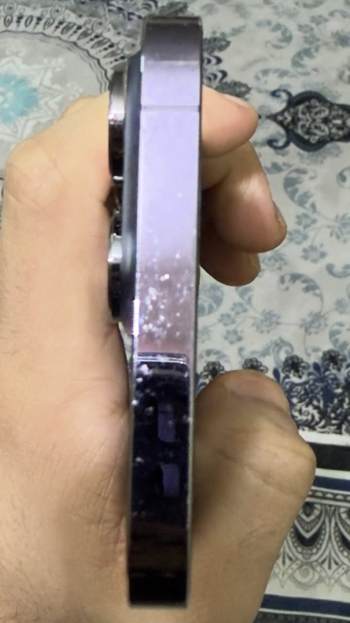 14 برو ماكس
بطارية 78
ذاكرة 256،
كلشي مامبدل بي
الصور واضحة كدامكم
***********
بغداد-مدينة الصدر
السعر :750 الف
