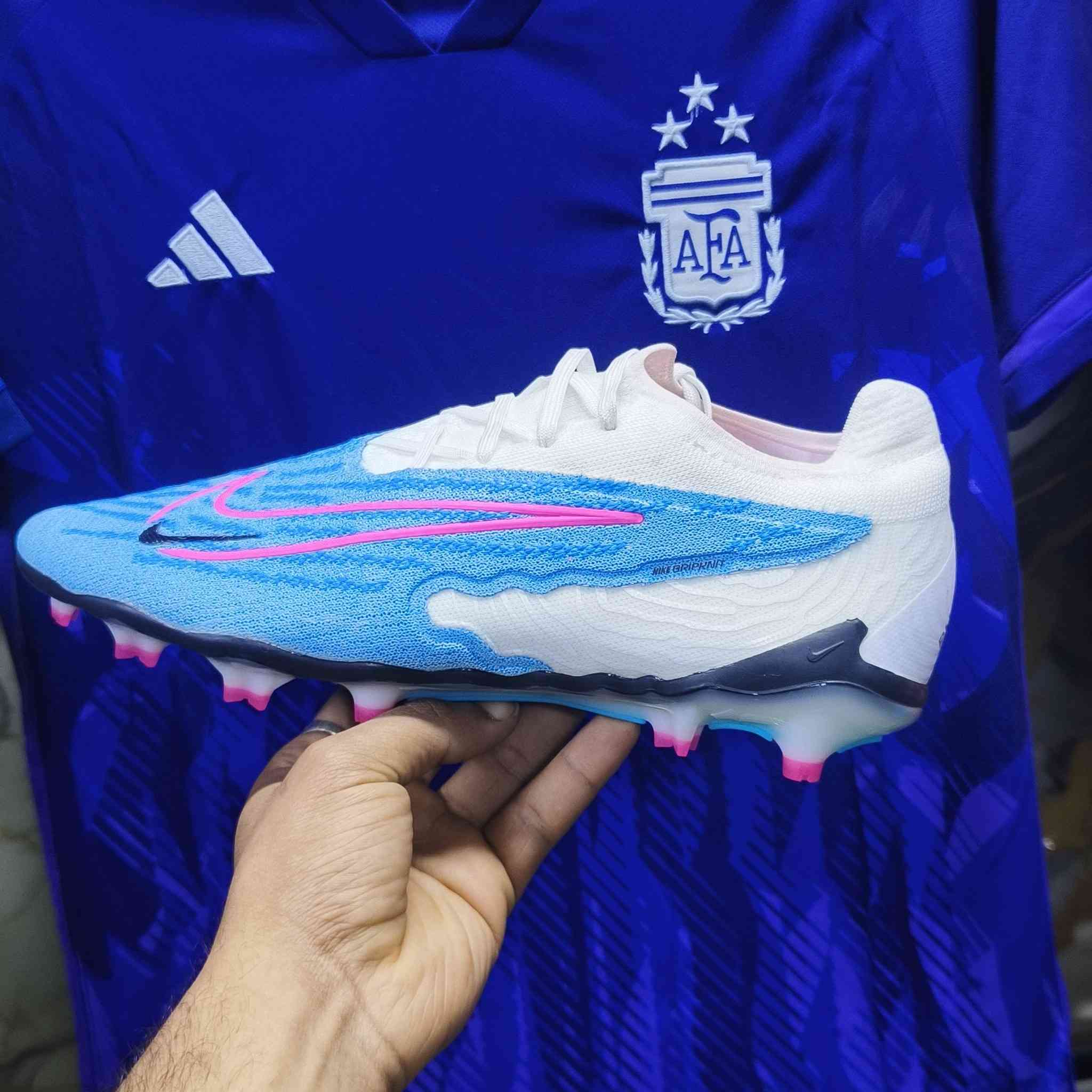 متوفر ستد اصلي


**إذا كنت صاحب هذا الإعلان وتريد حذفه لأي سبب، رجاءا أرسل رسالة إلى الدعم الفني**