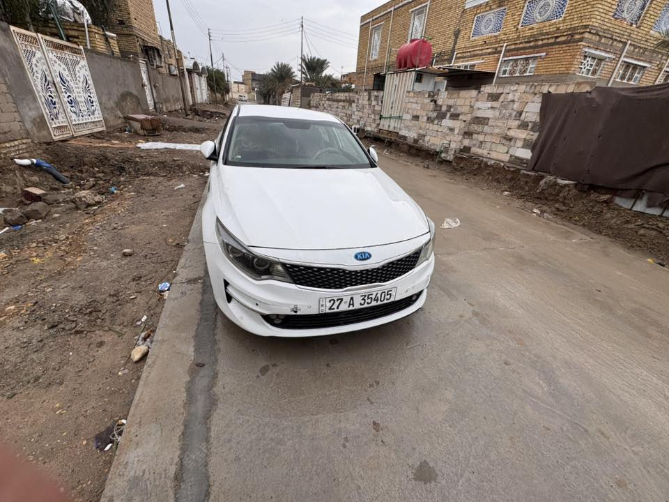 سلام عليكم 
اوبتما مديل 16 شكل 18 خليجي كفاله
محرك حداديه مكفولات تخم تاير جديد 
مال جناي جاهزه فول. عدا البانو رامه
رقم ذي قار بسمي 
مكينه دوش المرغوب   2400
تبريد قطعتين داخل بيجي سياره جاهزه من كلشي السعر 160 
مكان ذي قار***********الاستفسار 👍
