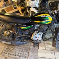 بوكسر مرقمه للبيع موديل ٢٠٢٤ الدراجه نضيفه فول مكاني شارع حيفا 0772289...