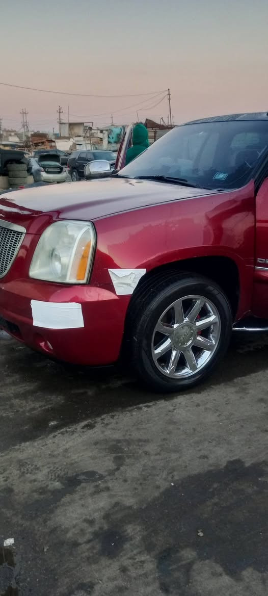 سياره جمسي مقبوله من القص من الضربه وسعر 70 مكان السياره ببغداد ***********
