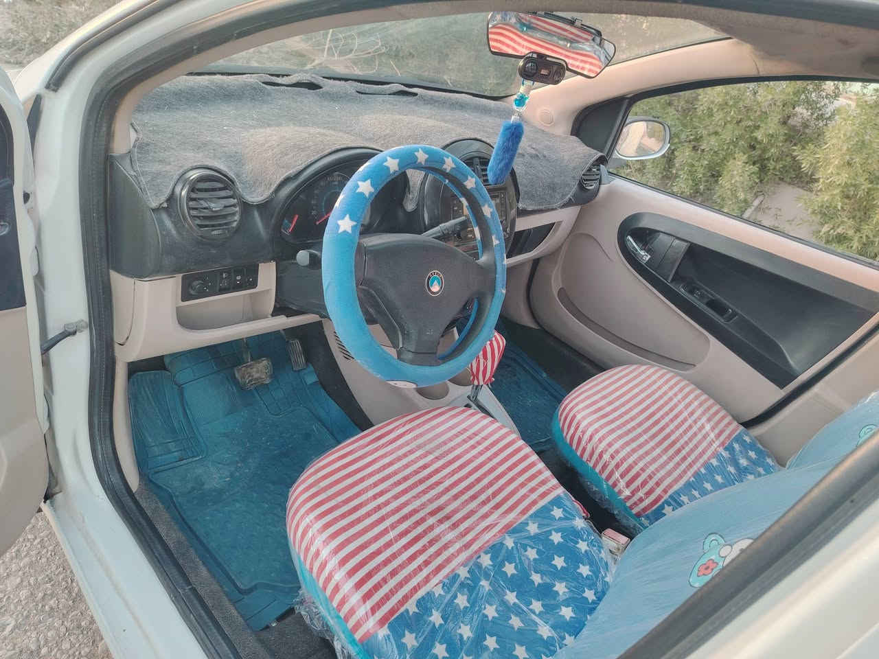 سلام عليكم جيلي بانده موديل ١٣ رقم كربلاء جديد دولي سنويه ٣٠ تحويل مباشر ماشيه ٥٦ كير اوتماتيك ومكينه حداديه نضيفات اي استفسار *********** مكان كربلاء
