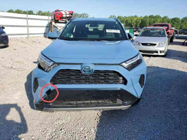 تويوتا راف4
موديل 2023  se هايبرد رقم  بغداد 
عداد المسافة : 36000 ميل
حجم المحرك : 4 سلندر / 2500L
وارد امريكي
المواصفات 
‏‎بصمة ابواب
‏‎بصمة تشغيل
شاشة كبيرة تدعم كار بلي
‏‎شاشة دشبول ديجيتال
‏‎كاميرا خلفية دوارة
هاند بريك بصمة
اوتو هولد : 𝐀𝐔𝐓𝐎 𝐇𝐎𝐋𝐃
اوتو ستوب :  𝐀𝐔𝐓𝐎 𝐒𝐓𝐎𝐏
رادار امامي (تحديد مسار)
‏‎رادار جانبي (نقاط عمياء)
5 أنظمة قيادة 
نظام AWD
نظام ABS
نظام مانع انزلاق
شاشة اعطال ذكية
تحكمات ستيرن فول
مقعد السائق كهربائي
قطعتين تبريد منفصل
اشاير بالمراية 𝐋𝐄𝐃
لايتات ليد عدسة زينون بلادي
بكلايتات 𝐋𝐄𝐃
وبعد بيها مواصفات....
السعر/ 21500
مكان السيارة : بغداد الاسكان 
للاستفسار: ‎***********
