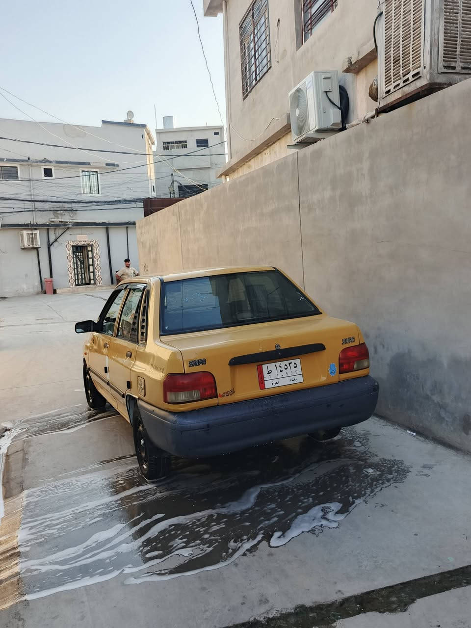 سيار سايبه للبيع 2009مكفول من شاصي لا صبغ السعر 28وبيه مجال شي قليل مكان موصل جانب اليمن ول مو شراي لا يراسل***********
