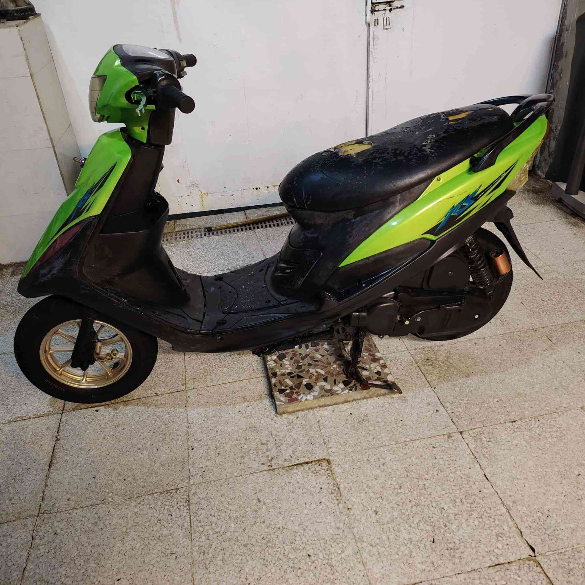 سلام عليكم. للبيع ماكس عدلة محرك 55 نكرة سلف. كهربائيات شغالة شلعة معدل  مكاني واسط النعمانية سعر خاص


**إذا كنت صاحب هذا الإعلان وتريد حذفه لأي سبب، رجاءا أرسل رسالة إلى الدعم الفني**