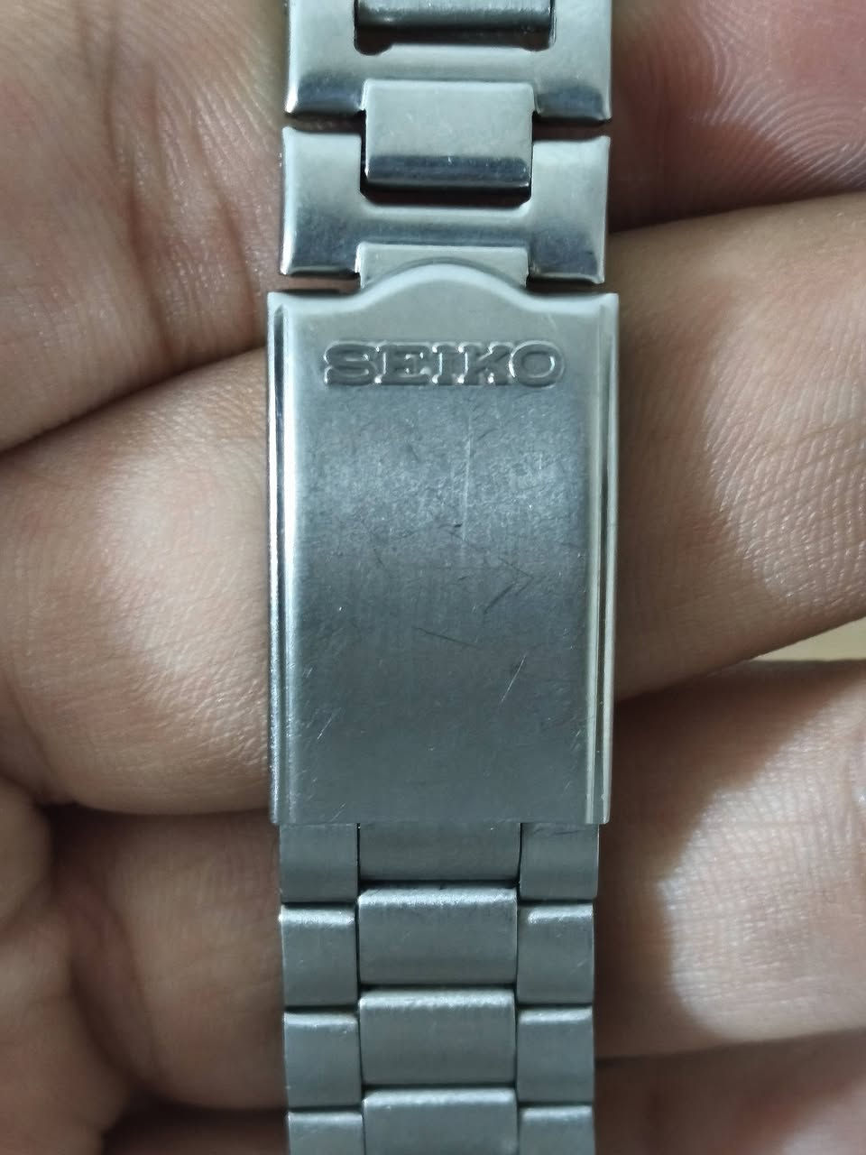 ساعه سيكو اصلي مقاوم للماء مختمه حته سيرهه السعر 75 ويوجد توصيل بغداد


**إذا كنت صاحب هذا الإعلان وتريد حذفه لأي سبب، رجاءا أرسل رسالة إلى الدعم الفني**