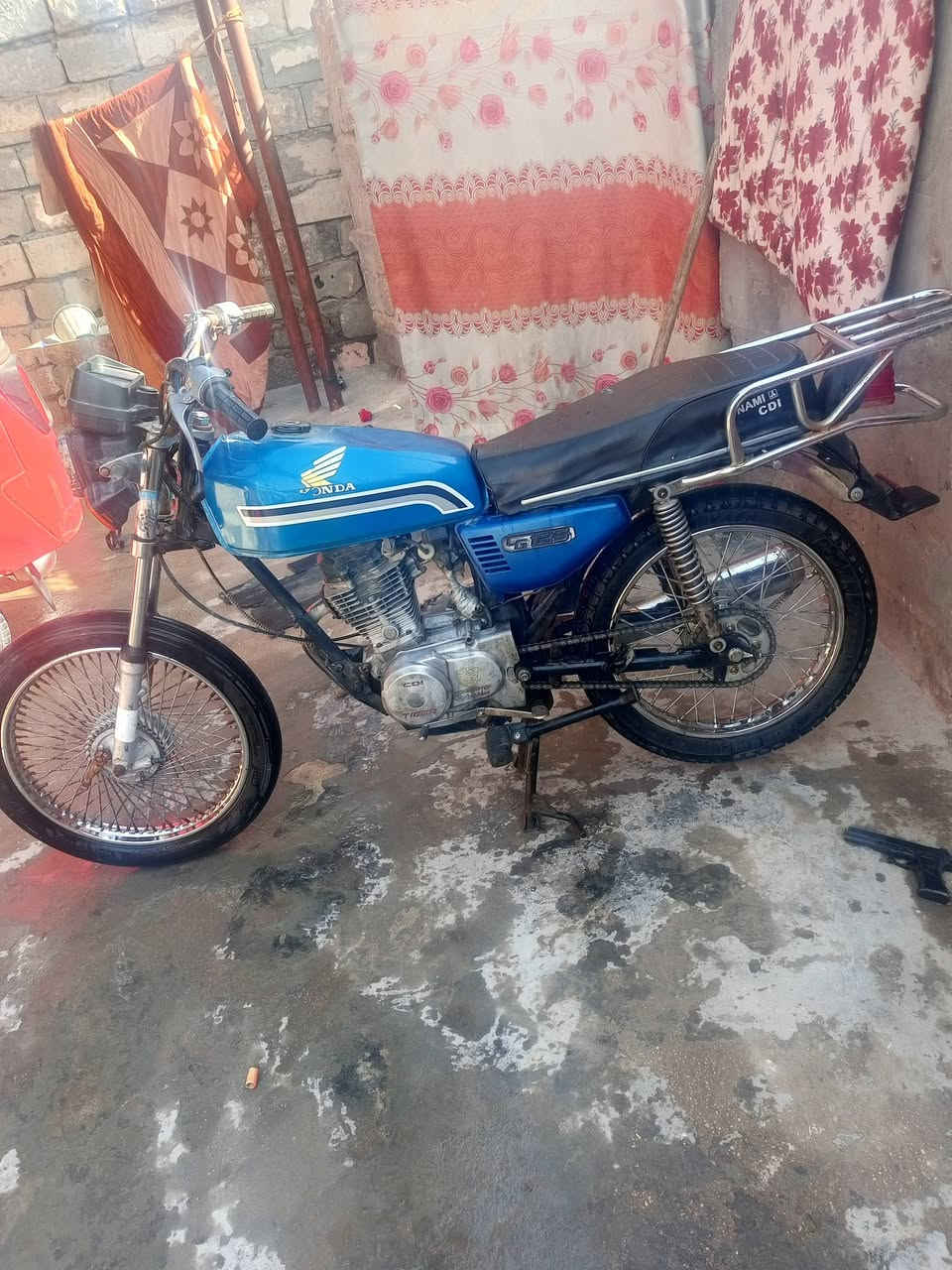 دراجه محرك تايكر شاصي اوراق الدراجه مرتبه موديل 2020..
سعر 350 وبيهه مجال..ما متواجد علفيس

مكاني حي العامل رقم الهاتف ***********
