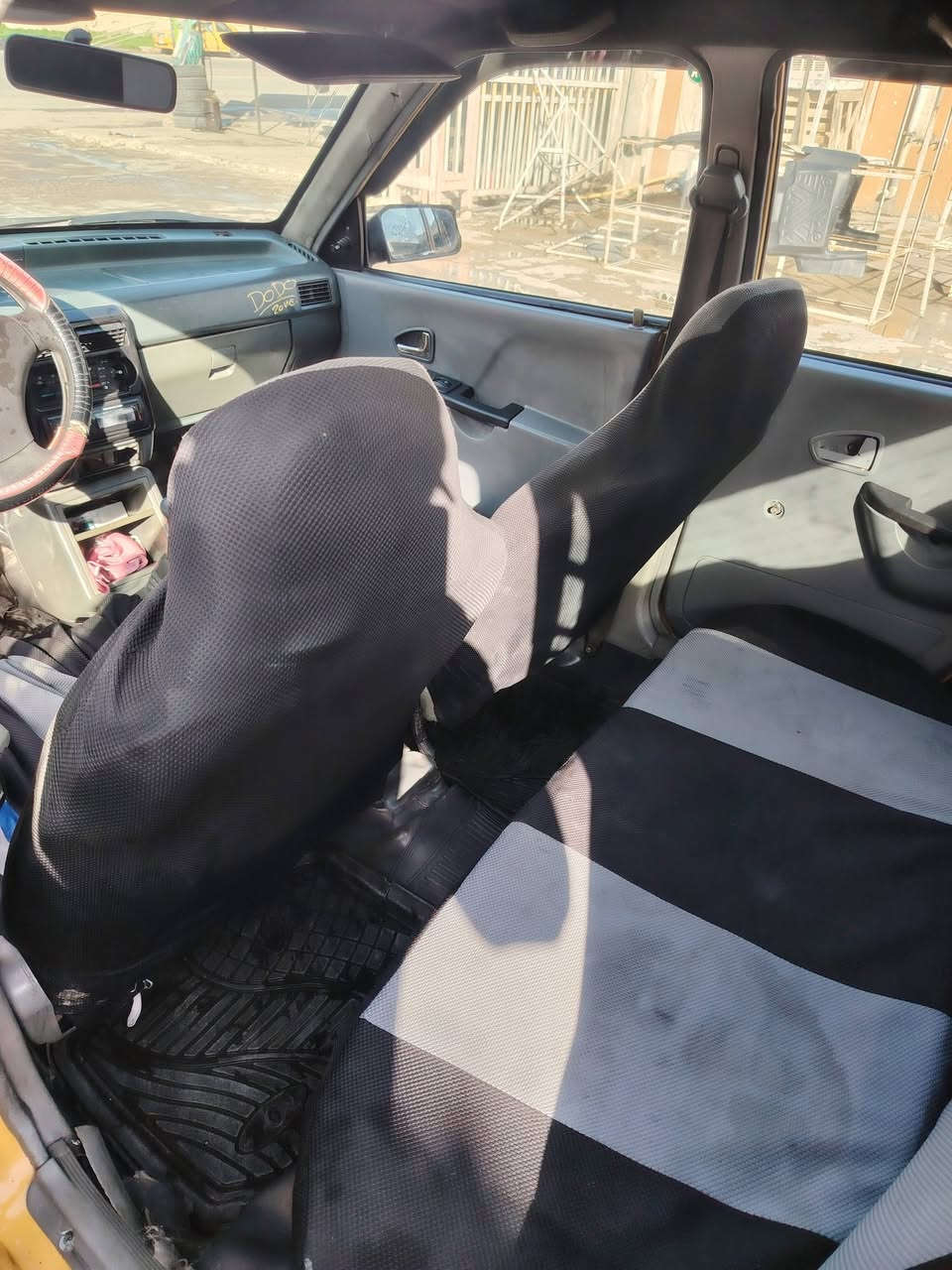 سايبا للبيع شرط كير مكينة سنوية ٣٠ مصفرة كاملة باسمي شرط تحويل كلها شغالة كهرب كبل عالشارع موديل ١٢ رقم نينوى مسطرة سعر ٢٣ $ أخي اقرأ المنشور زين واتصل تحياتي ***********
***********موصل
