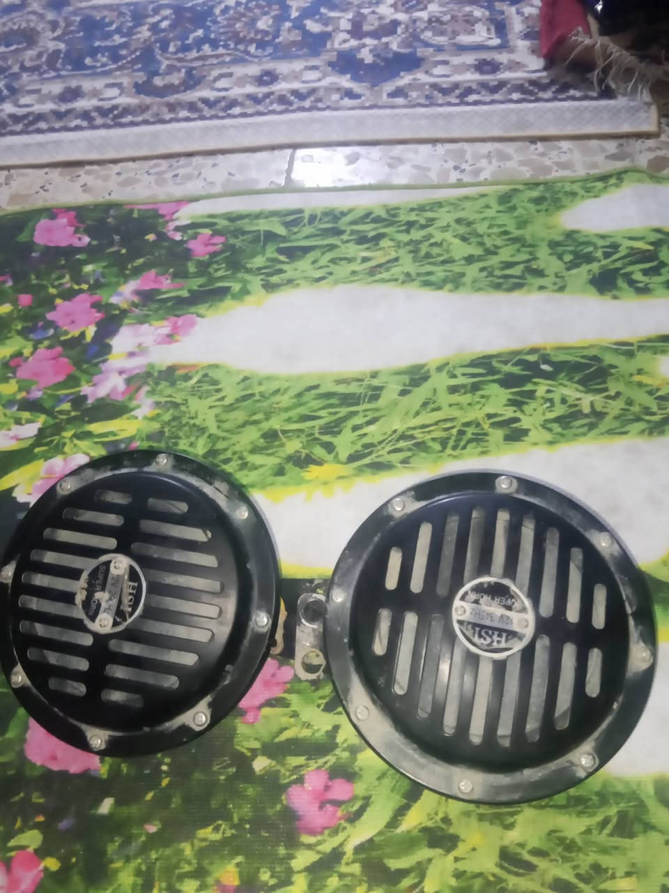 سلام عليكم هونارت بوش البيع جداد مكانهن النجف الاشرف رايدهن 300 وبيهن مجال هذه رقمي اتصل وتساب ***********
