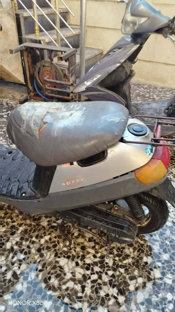 سلام عليكم دراجه بطه شغاله سلف وهندر دراجه محرك نشط مكاني الدولعي الخطيب السعر 225وبيها مجال بصيط ***********
