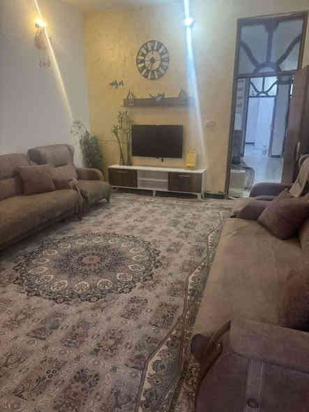 توفر

بيت للبيع

180 م

#حي الطياره

زراعي سند 25

واجهيه ونزال 8ب23

عرض الشارع ٨ متر

ثامن بيت عن الشارع العام

طابق ونص

يحتوي:
طارمه وصاله وهول ومطبخ وغرفتين كبار
ووحده زغيره

الموقع:

حي الطياره/قرب المقام /
قرب  بيتزا الباشا

***********

***********
