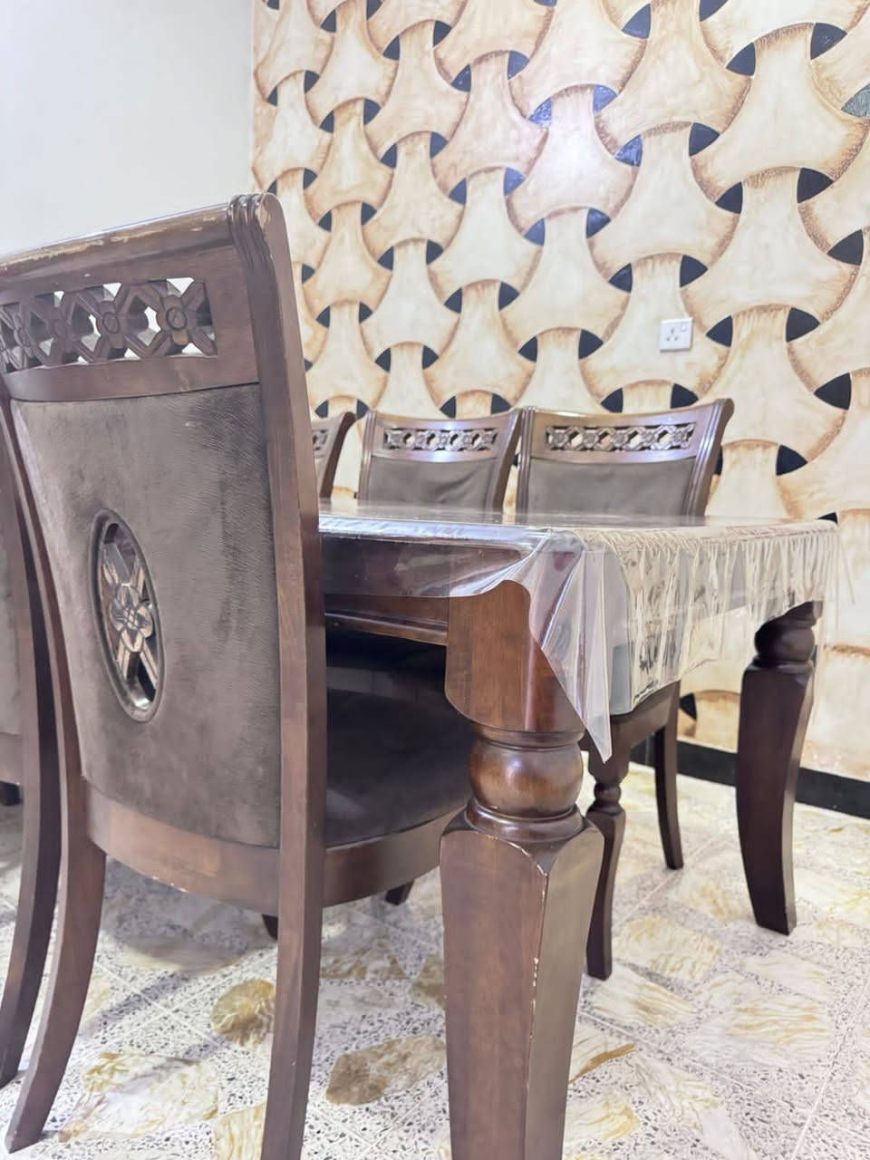 الاخشاب الماليزي 200
الاخشاب الابيض450
المدات الوحده ع 25
الجزامه20
الميز مال البلازمه60 والهيتر ٢٥ الف في شارع فلسطين


**إذا كنت صاحب هذا الإعلان وتريد حذفه لأي سبب، رجاءا أرسل رسالة إلى الدعم الفني**