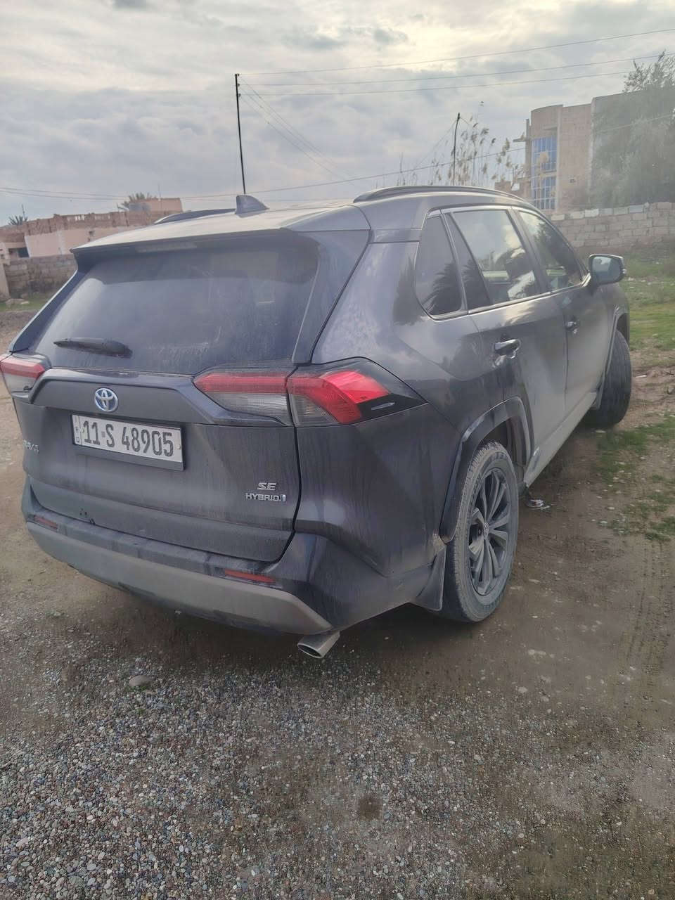 رف فور موديل 2022هايبرد مواصفات اس اي جاملق صبق السكن فقط رقم بغداد تحويل ثاني يوم السعر 215 وبيها مجال للشراي مكان السياره ناحية الزاب ***********
