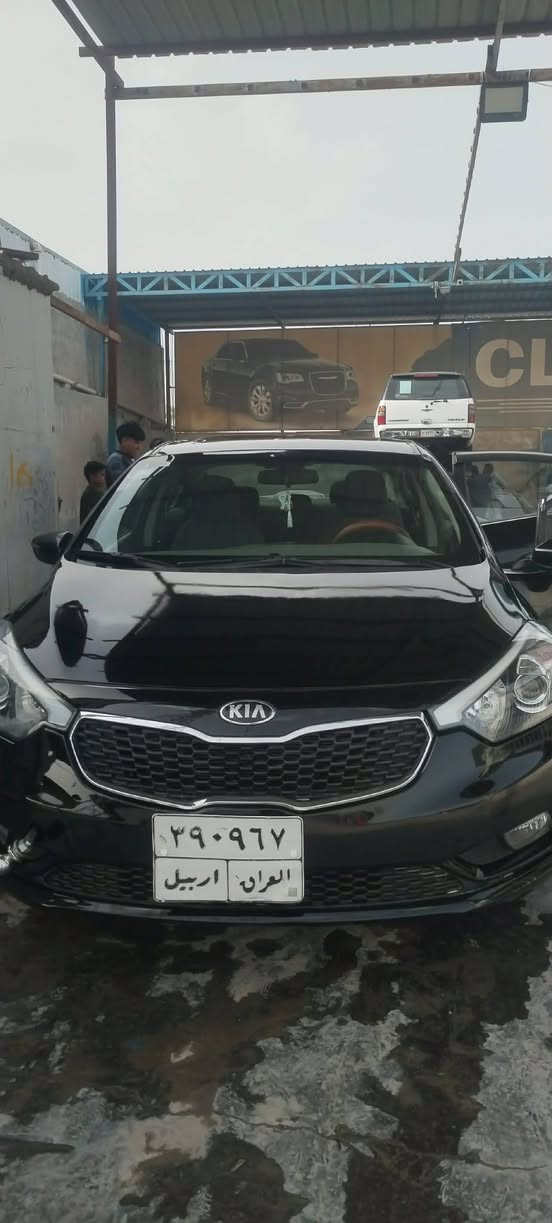 سيراتو خليجي 2016 فول مواصفات اربيل صبغ عام بدون دواخل كير محرك تبريد صدر فووول سعر 80 وبيه مجال قليل للاستفسار ***********
