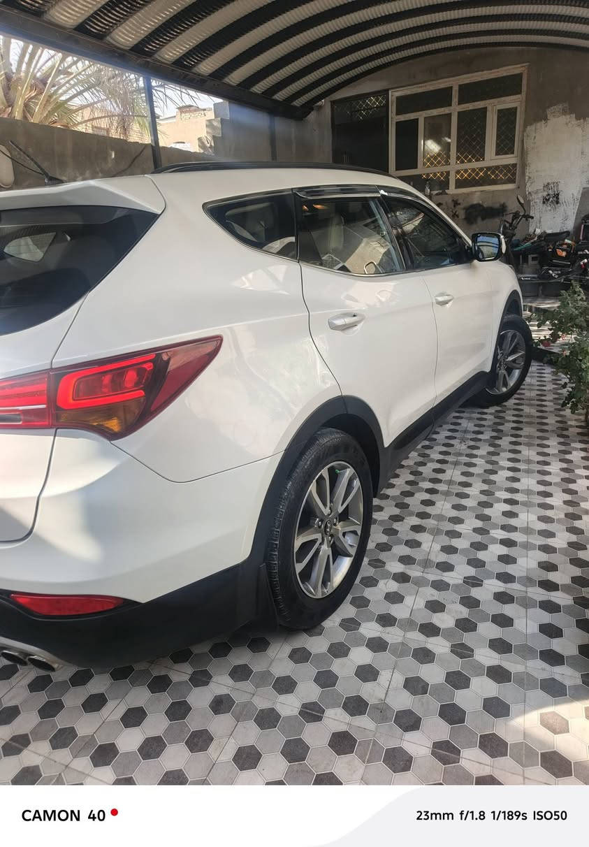 سلام عليكم البيع سنتافية ١٤ خليجي صدر امامي خلفي جديد
تايرات جدد 
مكينة ٢٤٠٠ دوش كفالة
سبعة راكب 
ثلاثة قطع تبريد 
شاشة كامرة حساسات مري ترحيب 
رقم مميز  
مكان ديالى بعقوبة 
السعر ١٣٨ ورقة وبيهة مجال 
***********
