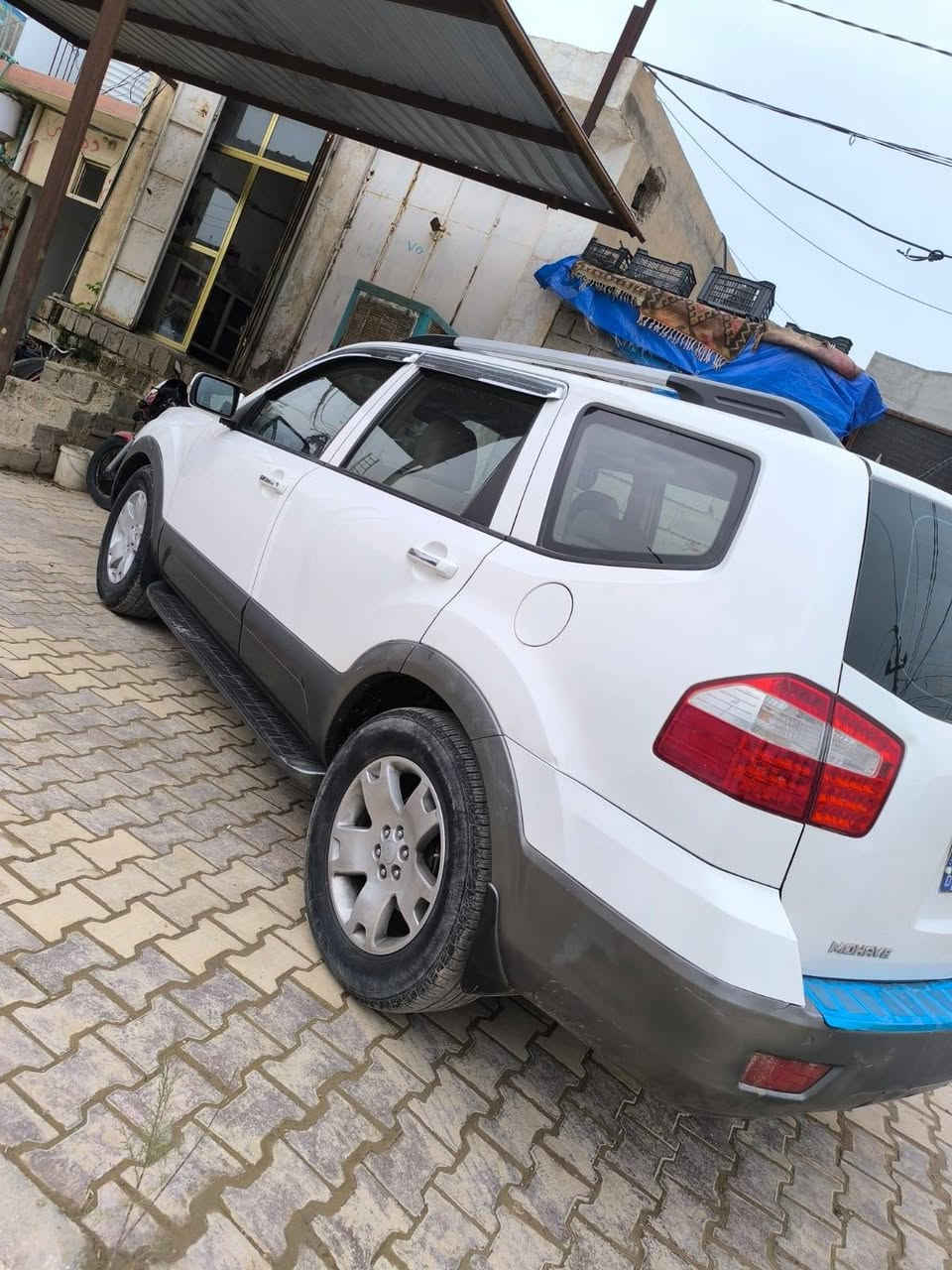 السلام عليكم للبيع مهافي2014
موصفات

فتحه

تدفئه كشنات

شاشه وكامره

تحكمات ستيرن 

كشن كهرباء

ماشيه 186

محرك 6سلندر

سياره احلى من صور بهواي نظيف كلش وميحتاج تصرف عليها كلشي 

سياره مكفوله من صبغ وضربه والبارد ومثل ما موضح بسونار مكاني ديالى جلولاء
السعر 165وبيها مجال

***********
