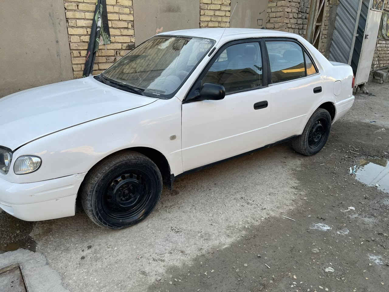 كورلا  موديل 2000  رقم بغداد
مصبوغه عام بدون حادث
بك لايتات جدد
سكنات جدد
مازدات جدد
غرفتها نظيفة
تايرات نظيفه
محرك 1800
كير جديد اوتماتيك
السياره يسره ابلاد
مكان السياره بالكوت
***********
