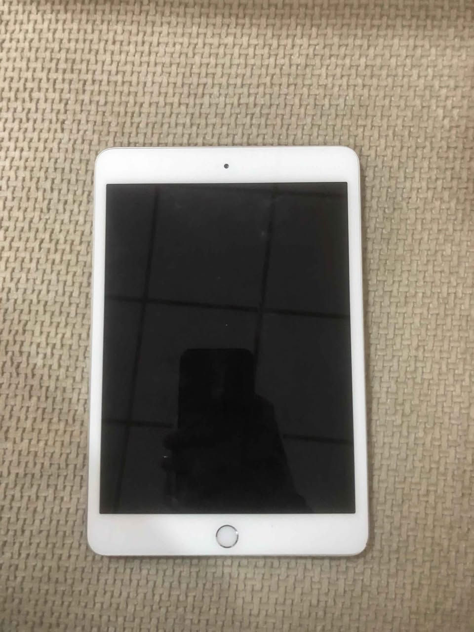 سـلام عليكم اخوان ايباد ابل 3 ميني
نظيف كلش شخط مابي كامرات نظيفة شغالة شاشة نظيفة 16 كيكا يفيد تربطها بالسيارة بدال الشاشة يجي ارخص من الشاشة و للدراسة وللأطفال وينزل بي ببجي هم كركوك, العراق


**إذا كنت صاحب هذا الإعلان وتريد حذفه لأي سبب، رجاءا أرسل رسالة إلى الدعم الفني**