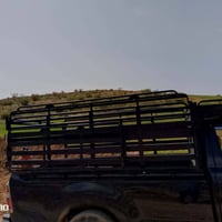 صندوق هايلوكس • خمس شناكل • لا هريان ولا صدا