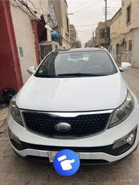 كيا سبورتج خليجي مكفولة من اي ضرر موديل 2016  كير ومحرك مكفول تخم تاير...