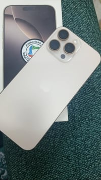 آيفون 16 برو ماكس • ٢٥٦ • شاشة بخطين