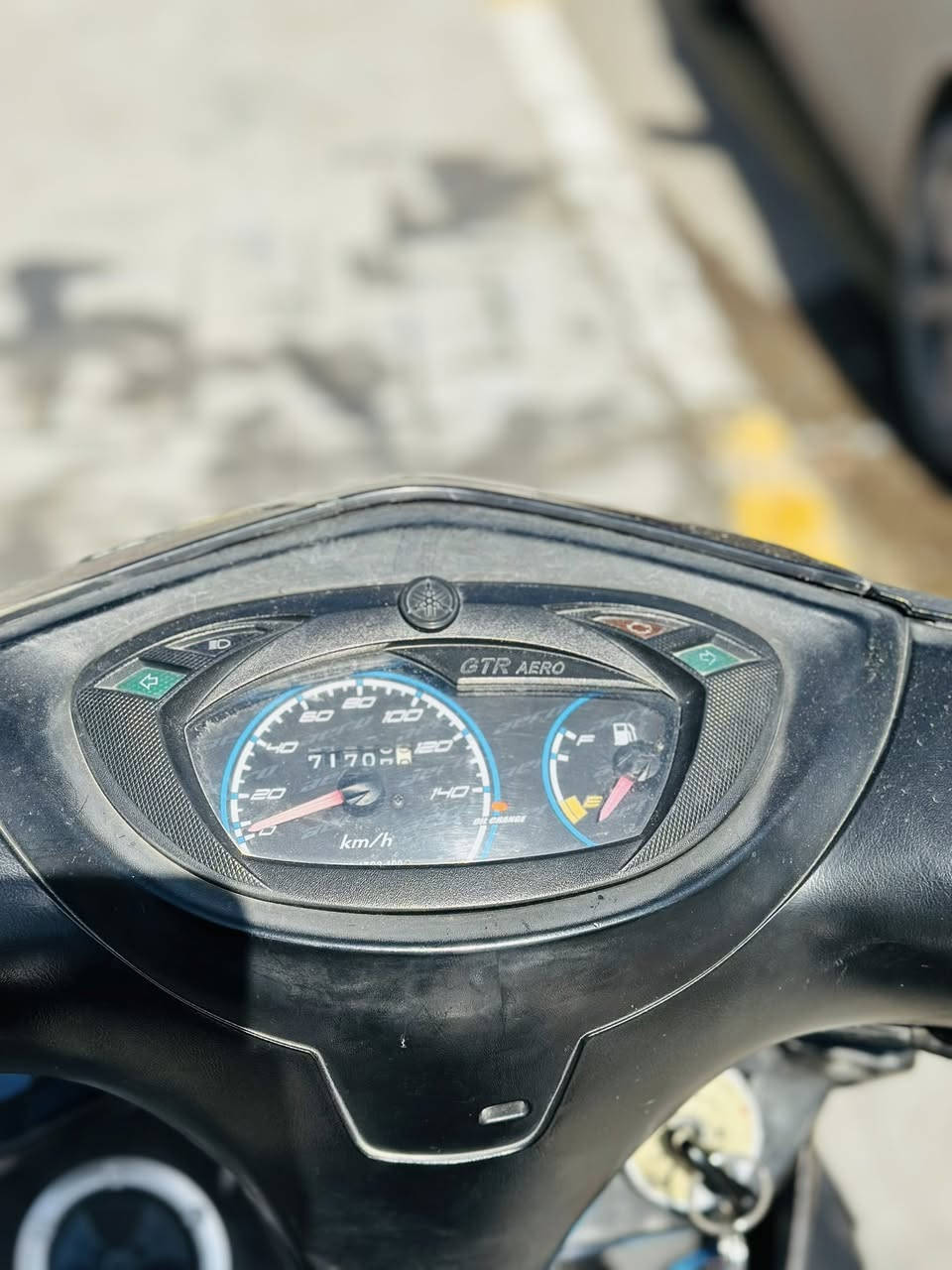 سلام عليكم جيتي ار للبيع المكان زيونه مقابيل مقابيل مركز السلام السعر مليون وبيها مجال رقمي ***********
