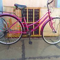 اثنينهن حجم26 ياهوالي يعجبك اتصال07719688119بي واتساب