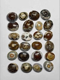 داودي يماني سعر المجموعة 130 مع التوصيل. 0781 663 3442