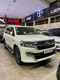 لاندكروز 2021 استيراد  عداد / 16 الف حقيقي شرط الفحص باي مكان كفاله عا...