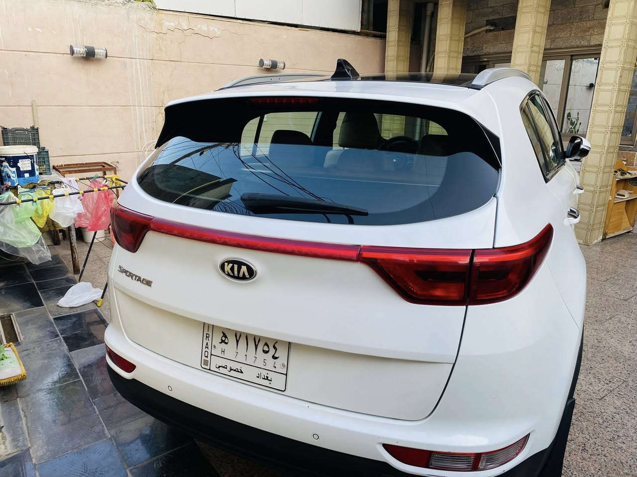 كيا سبورتج موديل 2019 خليجي فول واحد على واحد مكفولة ماشية 46600 لف بغداد على إيدي نظيفة من كل النواحي 
السعر 21500$
مكانها كاظمية ***********
